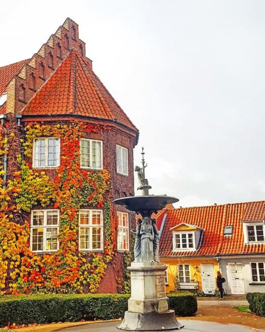 Stadsarkiv Aalborg Painting By Numbers.png